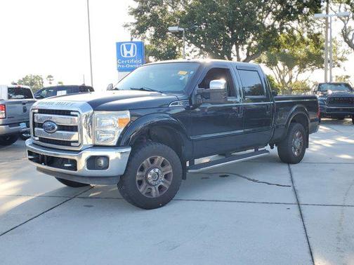 Shadow Black 2016 Ford F-250 Lariat