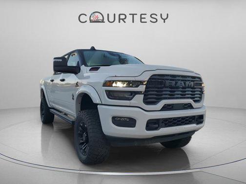 2025 RAM 2500 Big Horn Crew Cab 4x4 6'4' Box