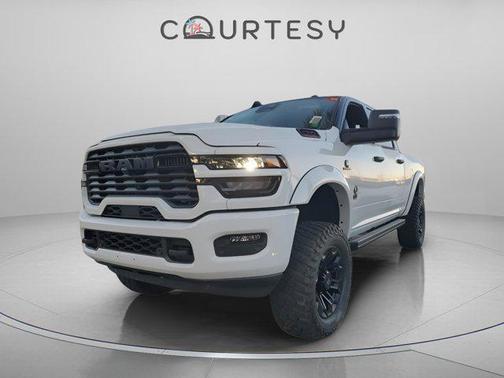 2025 RAM 2500 Big Horn Crew Cab 4x4 6'4' Box