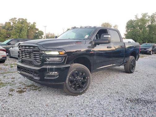 Diamond Black Crystal Pearlcoat 2026 RAM 2500 Big Horn Crew Cab 4x4 6'4' Box