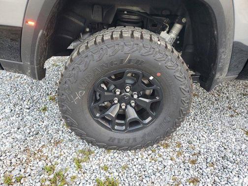 2025 RAM 1500 RHO Crew Cab 4x4 5'7' Box