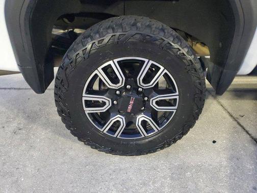 2021 GMC Sierra 2500 AT4