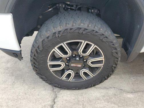 2021 GMC Sierra 2500 AT4