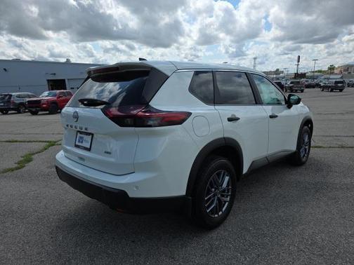 2025 Nissan Rogue S