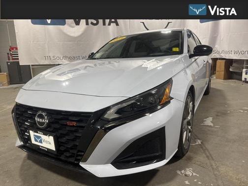 2023 Nissan Altima SR VC-Turbo FWD