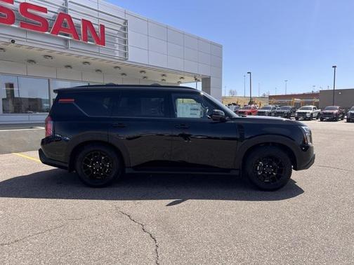 2025 Nissan Armada PRO-4X 4WD