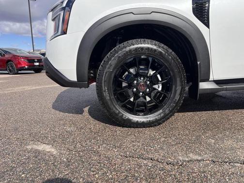 2025 Nissan Armada PRO-4X 4WD