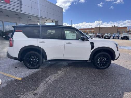 2025 Nissan Armada PRO-4X 4WD