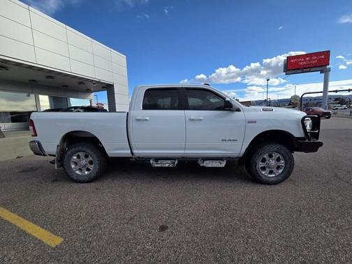 2021 RAM 2500 Big Horn Crew Cab 4x4 6'4' Box