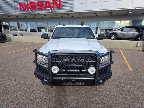 2021 RAM 2500 Big Horn Crew Cab 4x4 6'4' Box