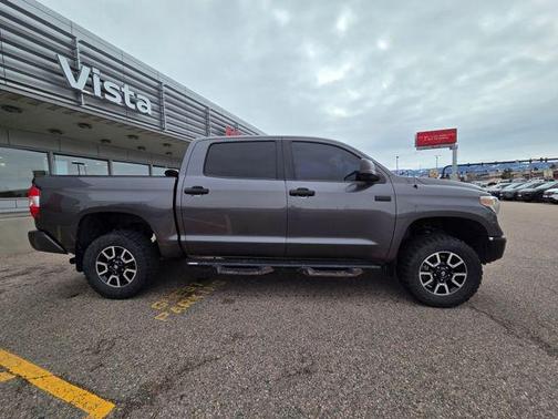 2018 Toyota Tundra SR5