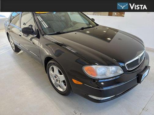 Black Obsidian 2000 INFINITI I30