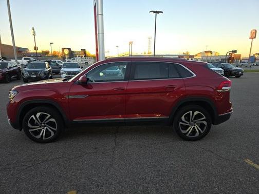 2022 Volkswagen Atlas Cross Sport 3.6L V6 SEL