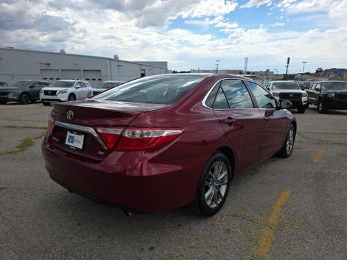2017 Toyota Camry SE