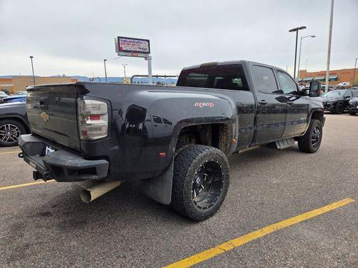 2017 Chevrolet Silverado 3500 WT