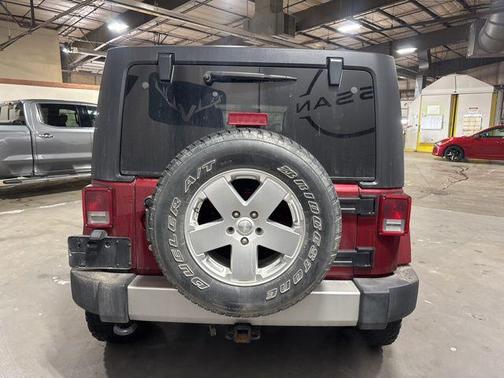 2011 Jeep Wrangler Unlimited Sahara