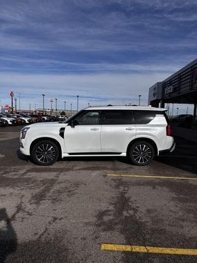 2025 Nissan Armada Platinum Reserve 4WD