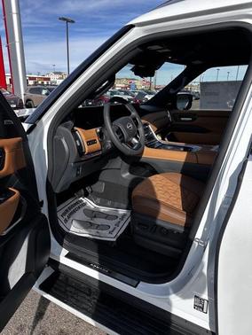 2025 Nissan Armada Platinum Reserve 4WD