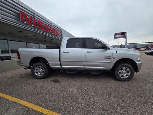 2018 RAM 2500 Big Horn Crew Cab 4x4 6'4' Box