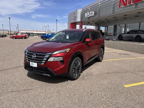 2025 Nissan Rogue Platinum