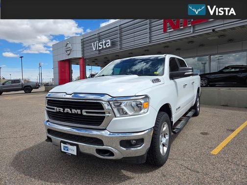Bright White Clearcoat 2019 RAM 1500 Big Horn