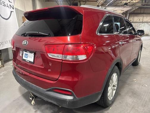 2018 Kia Sorento LX