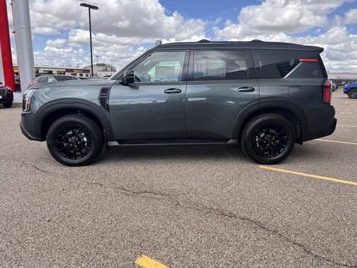 2025 Nissan Armada PRO-4X 4WD