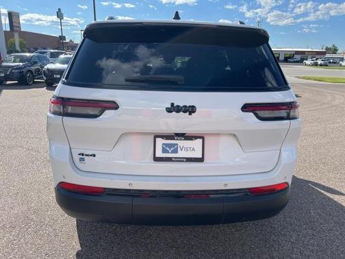 2024 Jeep Grand Cherokee L Altitude