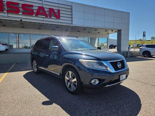 Arctic Blue Metallic 2016 Nissan Pathfinder Platinum