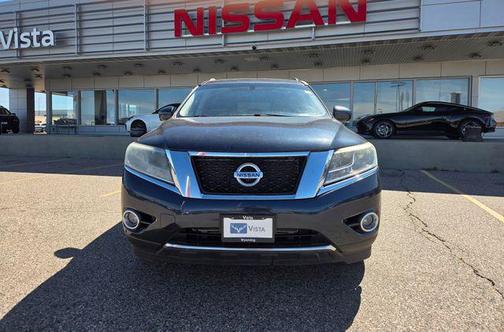 Arctic Blue Metallic 2016 Nissan Pathfinder Platinum