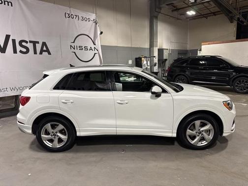 2021 Audi Q3 40 Premium