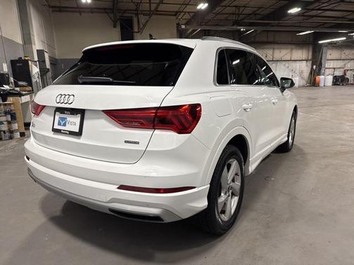 2021 Audi Q3 40 Premium