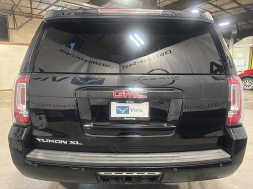 2020 GMC Yukon XL SLT