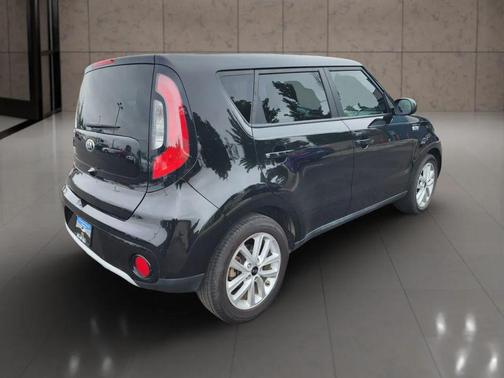 2019 Kia Soul +