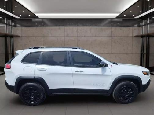 2019 Jeep Cherokee Trailhawk Elite