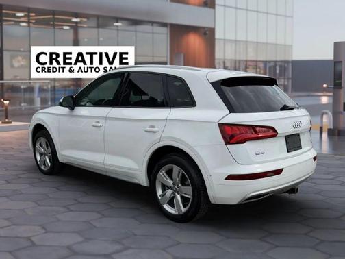 Ibis White 2018 Audi Q5 2.0T Premium