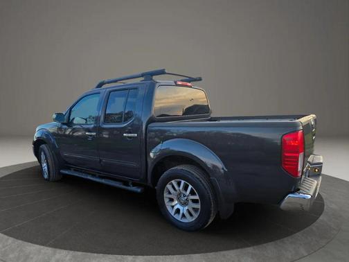 2010 Nissan Frontier LE