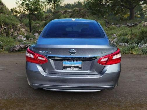 Gun Metallic 2017 Nissan Altima 2.5 SV