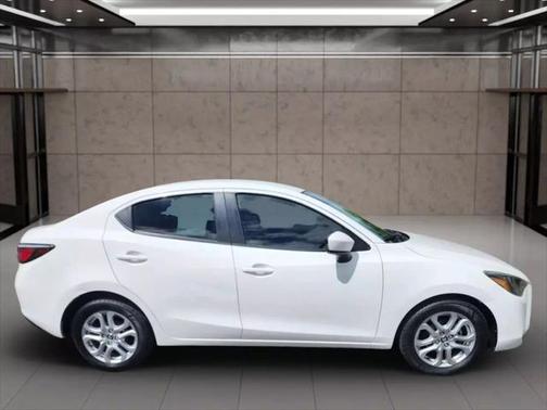 2018 Toyota Yaris iA Base
