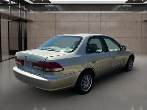 2001 Honda Accord LX Sedan 4D