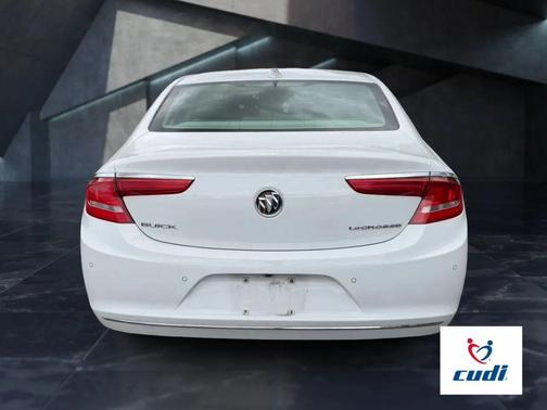 Summit White 2018 Buick LaCrosse Premium