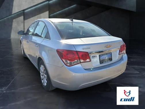 Silver Ice Metallic 2011 Chevrolet Cruze LS