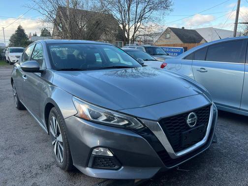 2021 Nissan Altima 2.5 SV