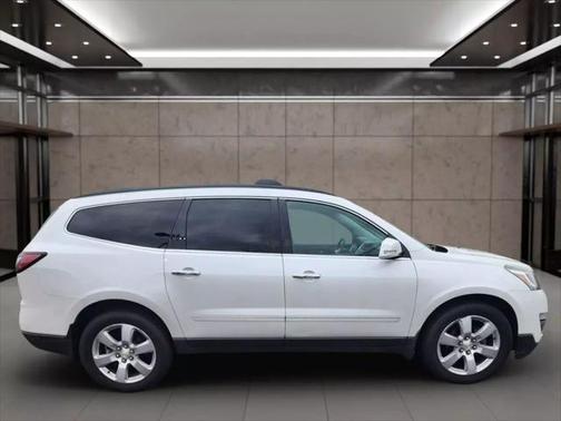 2017 Chevrolet Traverse Premier