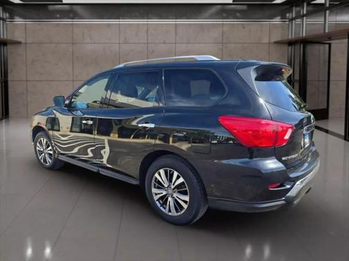 2018 Nissan Pathfinder S