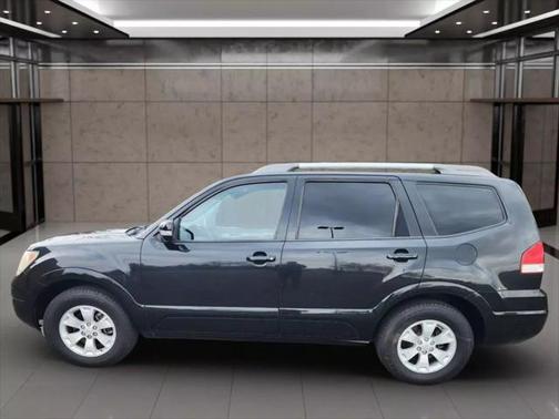 2009 Kia Borrego LX