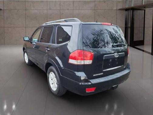 2009 Kia Borrego LX