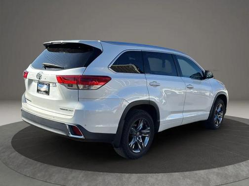 2018 Toyota Highlander Limited