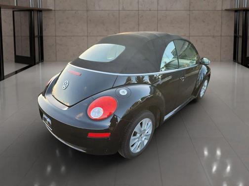 2008 Volkswagen New Beetle S