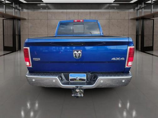 2018 RAM 2500 Laramie Crew Cab 4x4 6'4' Box